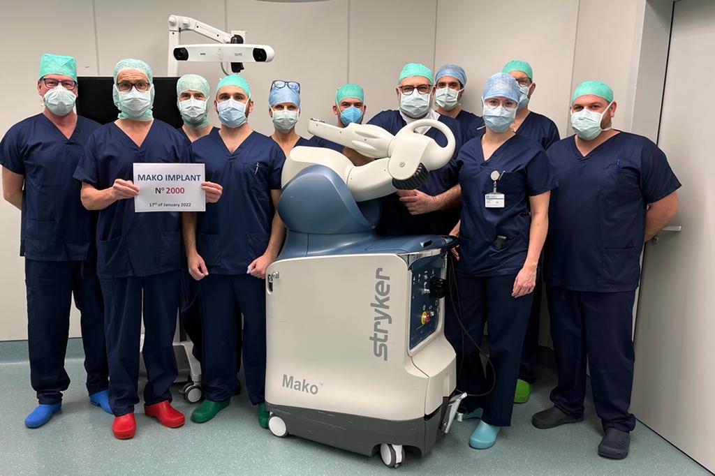 Moselle : l'Hôpital Robert Schuman accueille MAKO, le robot